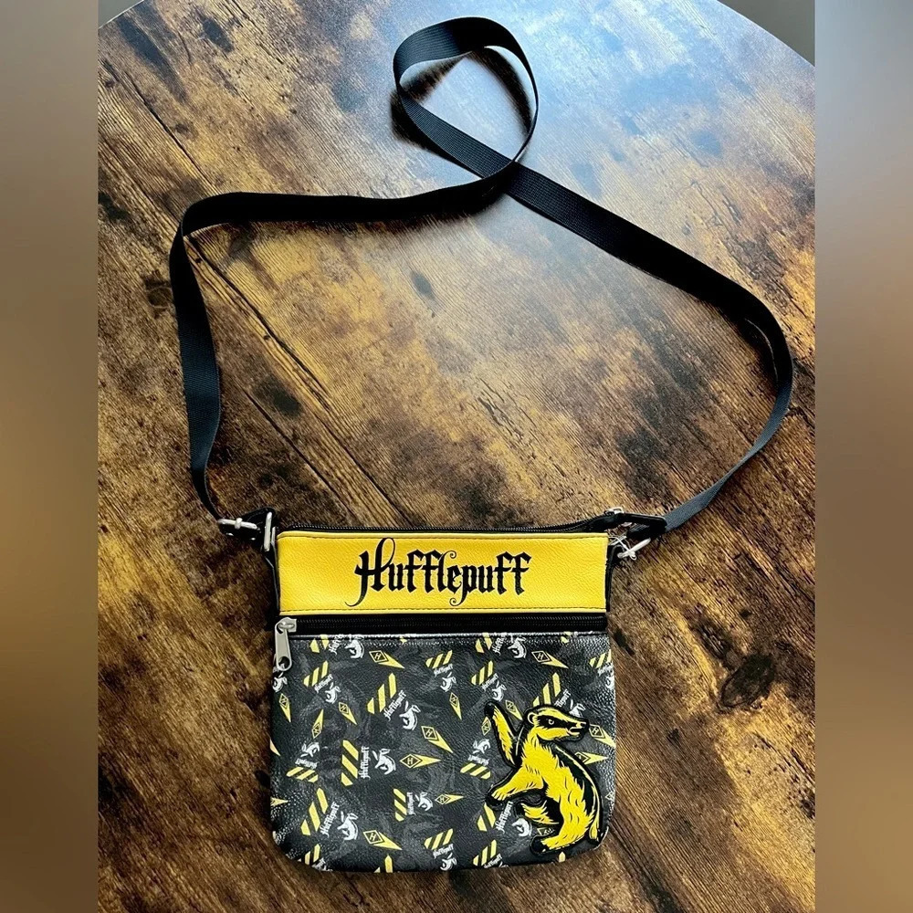 Loungefly | Harry Potter Hufflepuff crossbody handbag.